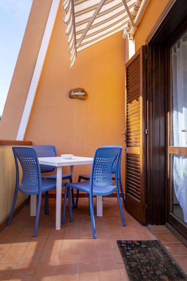 Appartamenti La Casina Porto Azzurro Exteriör bild