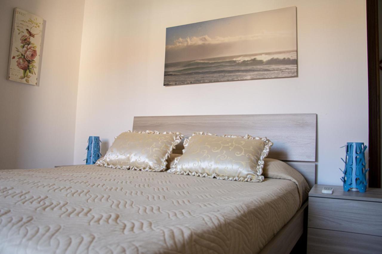 Appartamenti La Casina Porto Azzurro Exteriör bild