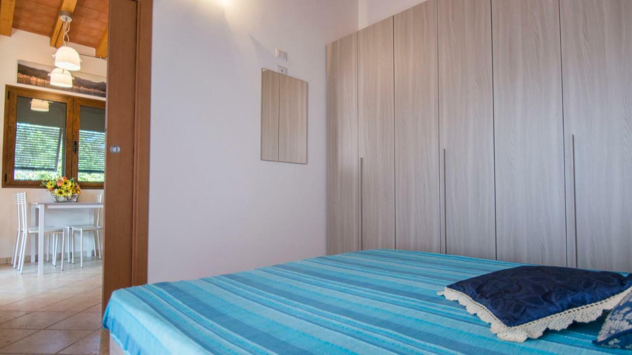 Appartamenti La Casina Porto Azzurro Exteriör bild