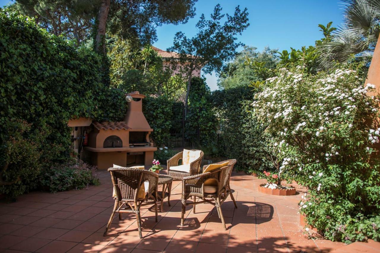 Appartamenti La Casina Porto Azzurro Exteriör bild