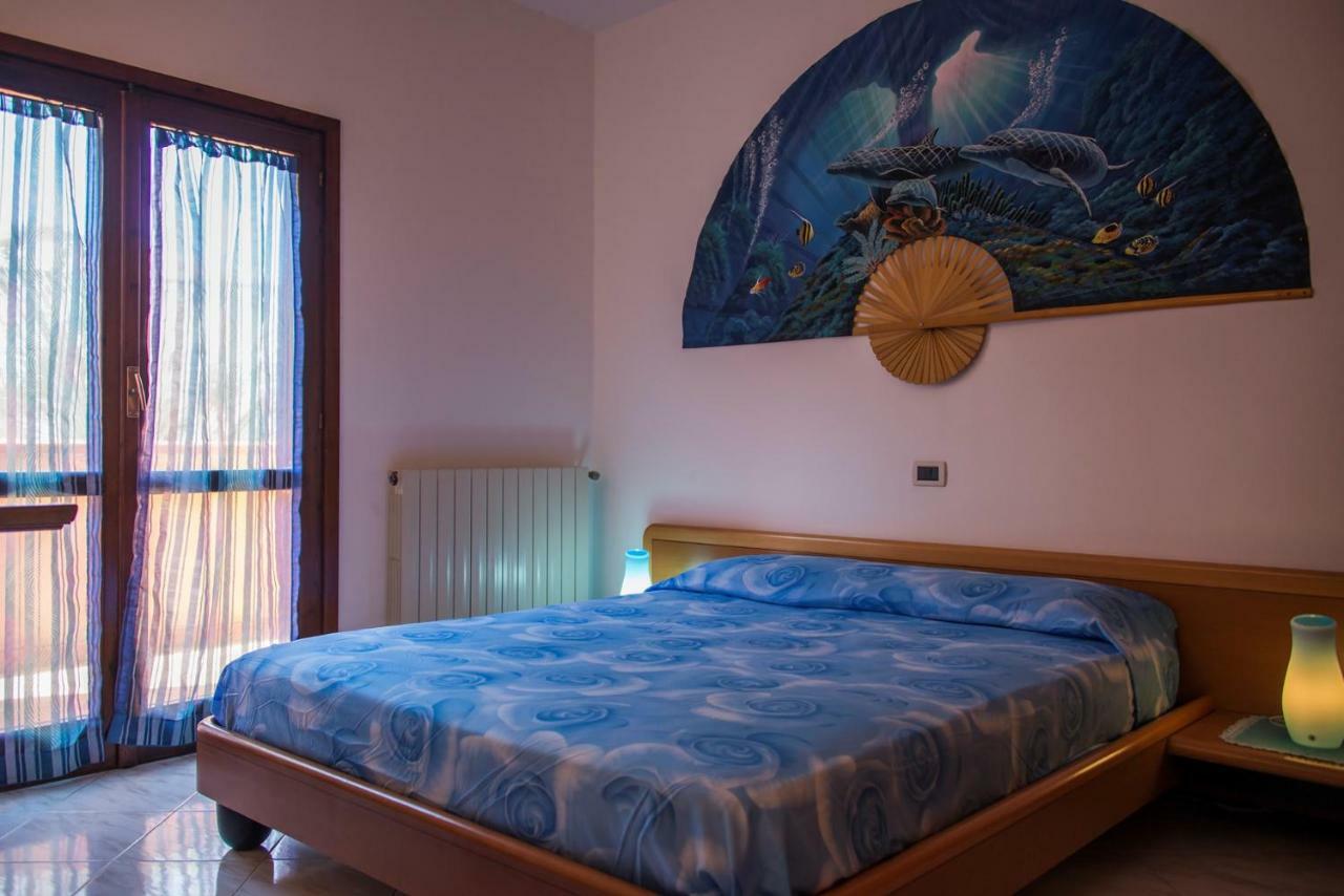 Appartamenti La Casina Porto Azzurro Exteriör bild
