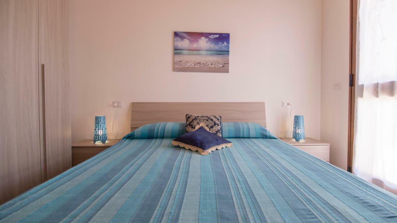 Appartamenti La Casina Porto Azzurro Exteriör bild